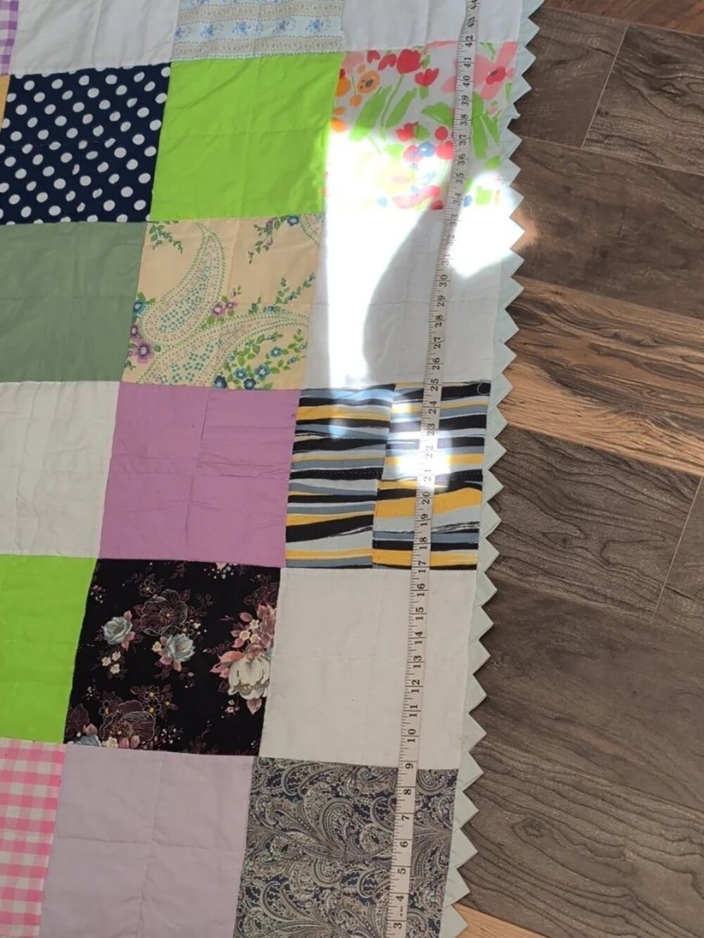 Vintage Handmade Patchwork Full / Queen Quilt - Picture 13 of 13